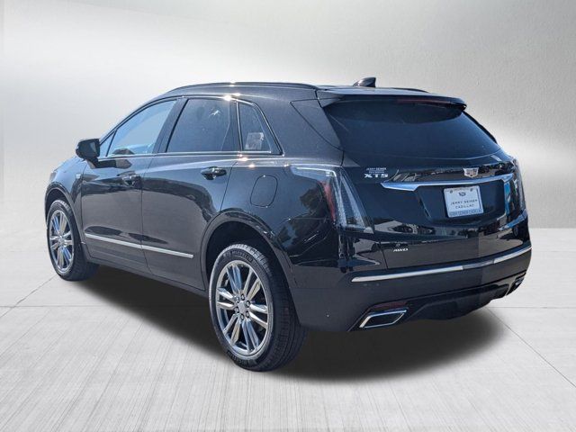 2025 Cadillac XT5 Sport