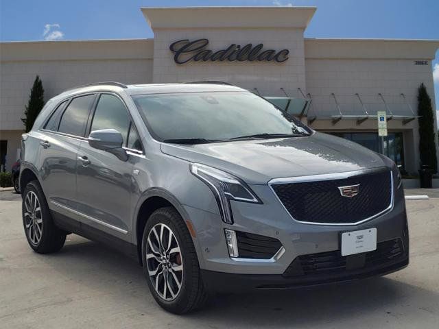 2025 Cadillac XT5 Sport