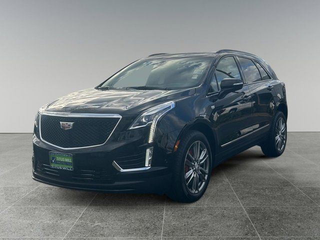 2025 Cadillac XT5 Sport