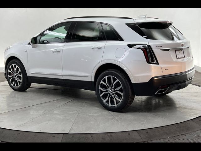 2025 Cadillac XT5 Sport