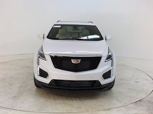 2025 Cadillac XT5 Sport