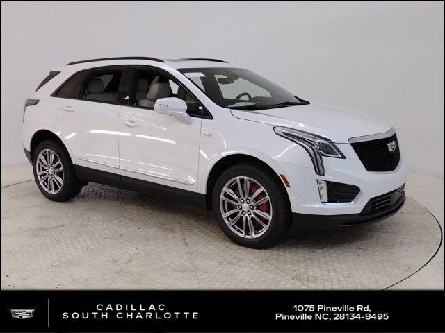 2025 Cadillac XT5 Sport