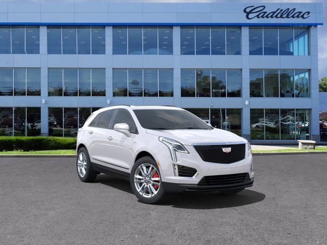 2025 Cadillac XT5 Sport