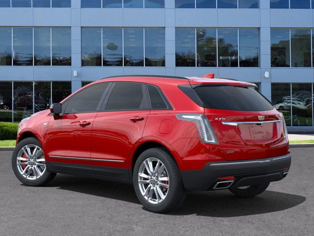 2025 Cadillac XT5 Sport