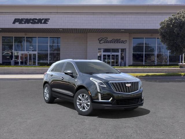 2025 Cadillac XT5 Luxury