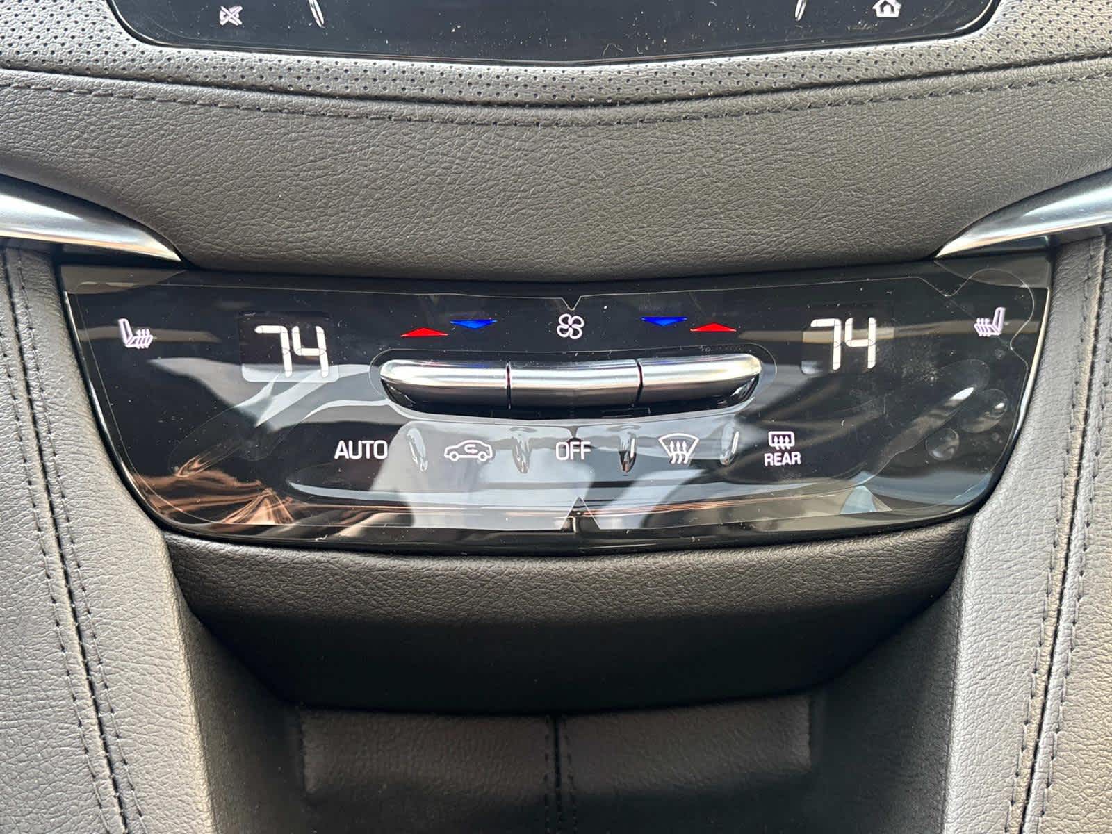 Vehicle image 13 of 54
