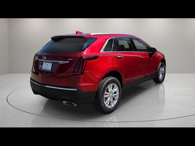 2025 Cadillac XT5 Luxury