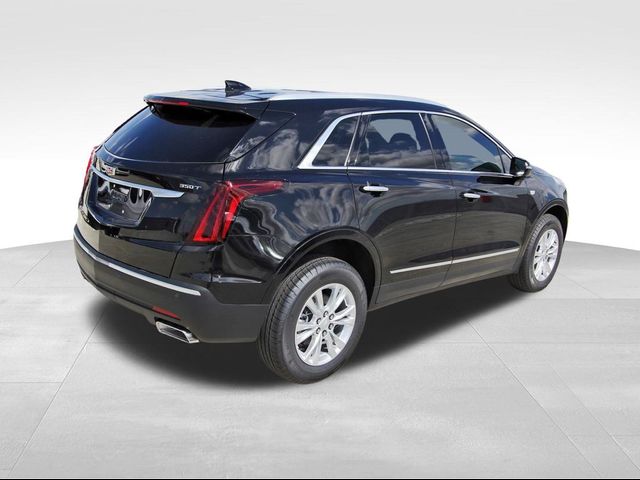 2025 Cadillac XT5 Luxury