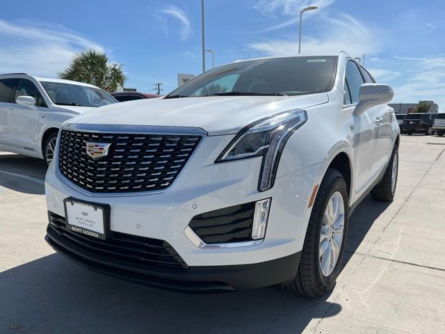 2025 Cadillac XT5 Luxury