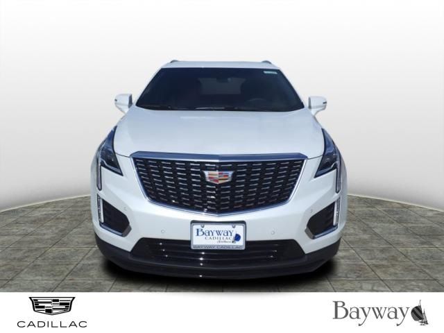 2025 Cadillac XT5 Luxury