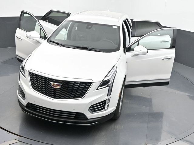 2025 Cadillac XT5 Luxury