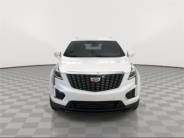 2025 Cadillac XT5 Luxury