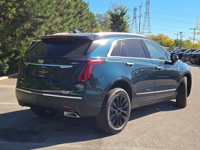 2025 Cadillac XT5 Luxury