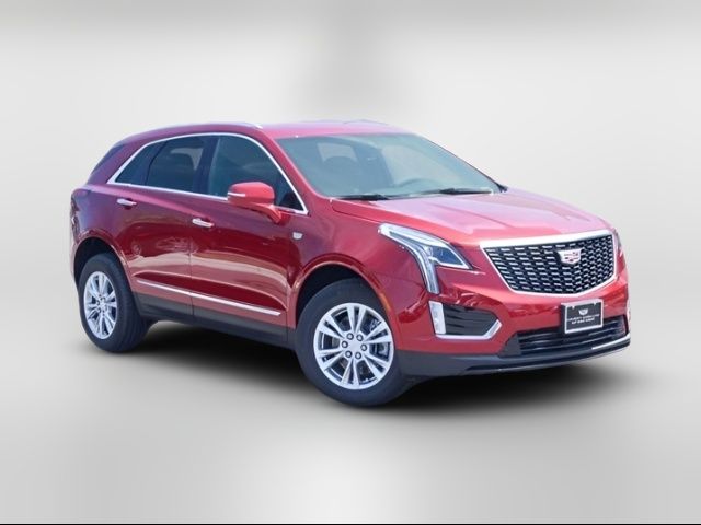 2025 Cadillac XT5 Luxury