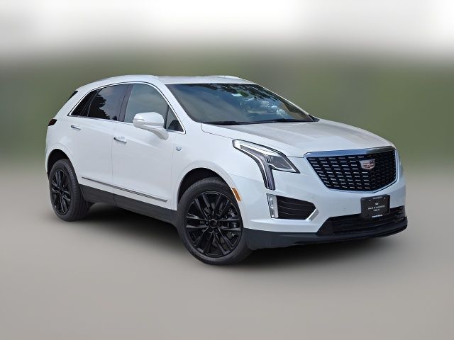 2025 Cadillac XT5 Luxury