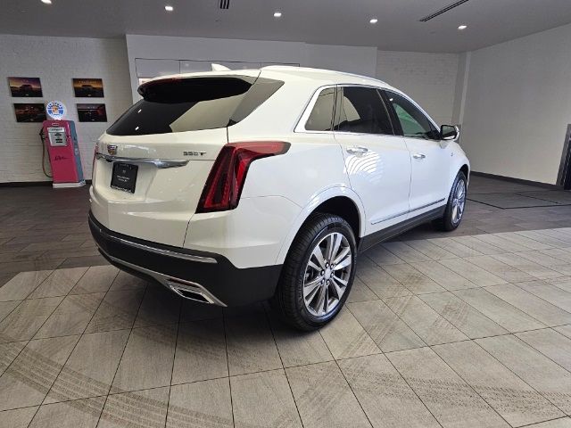 2025 Cadillac XT5 Premium Luxury