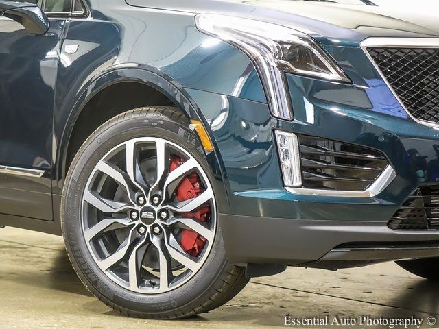 2025 Cadillac XT5 Sport