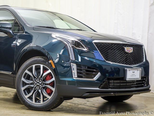 2025 Cadillac XT5 Sport