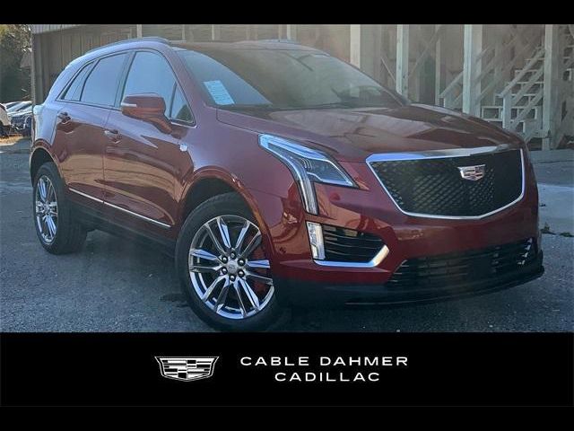 2025 Cadillac XT5 Sport