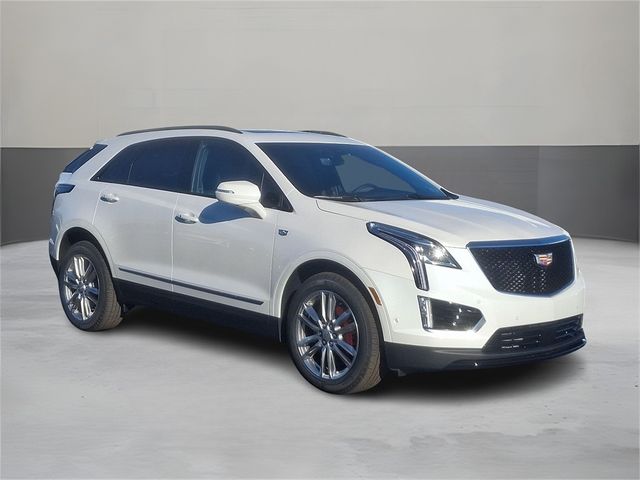 2025 Cadillac XT5 Sport