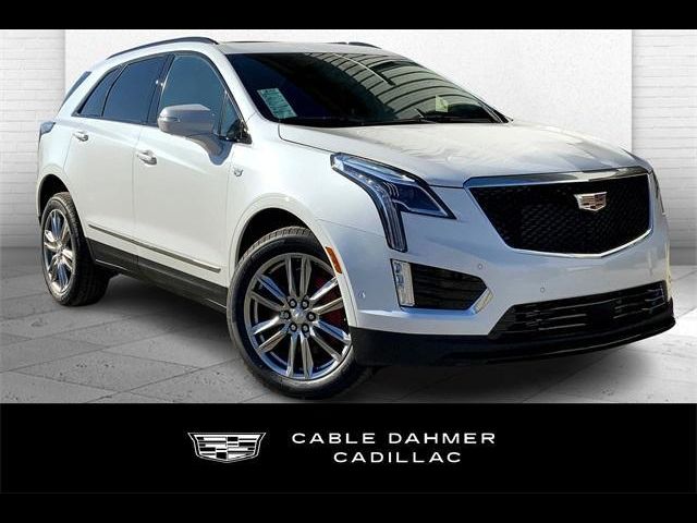 2025 Cadillac XT5 Sport