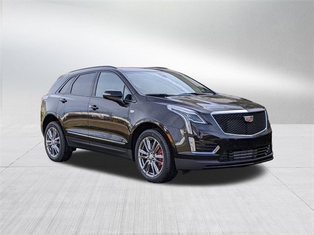 2025 Cadillac XT5 Sport