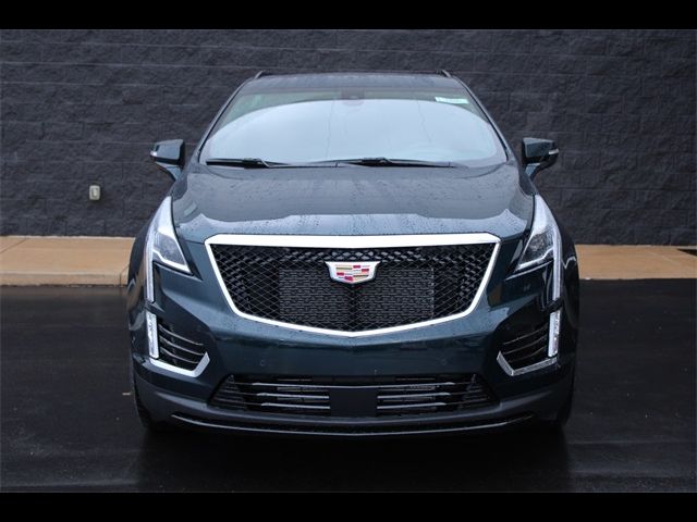 2025 Cadillac XT5 Sport