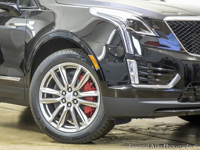 2025 Cadillac XT5 Sport