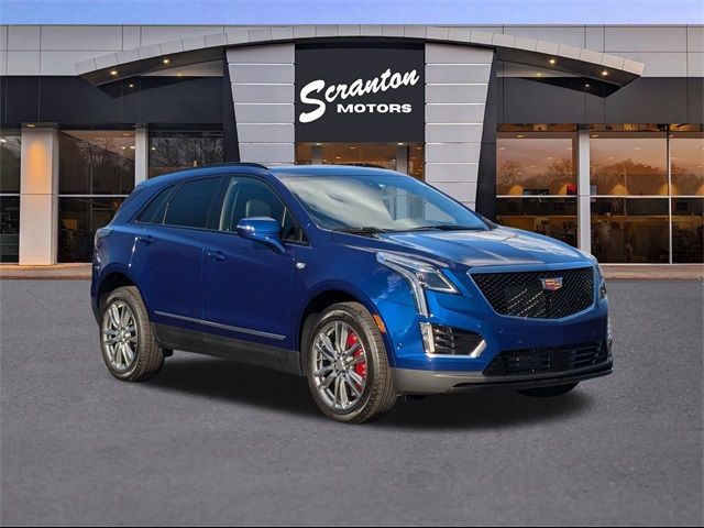 2025 Cadillac XT5 Sport