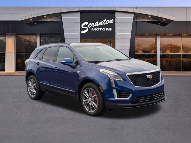 2025 Cadillac XT5 Sport