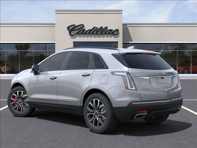 2025 Cadillac XT5 Sport