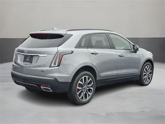 2025 Cadillac XT5 Sport