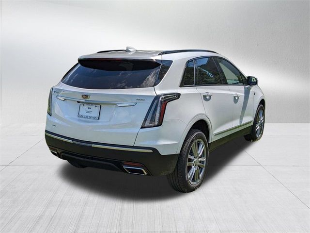 2025 Cadillac XT5 Sport