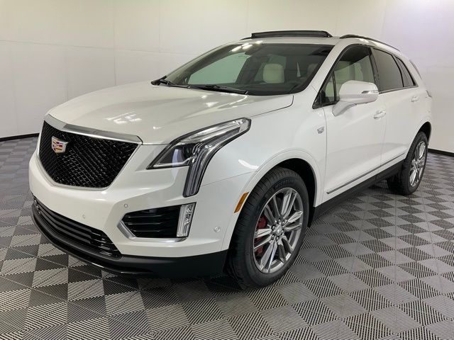 2025 Cadillac XT5 Sport