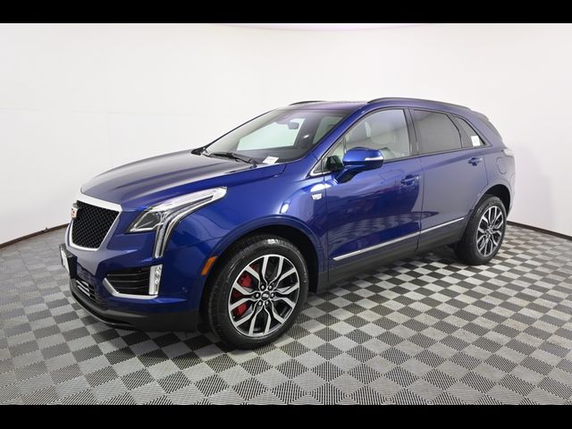 2025 Cadillac XT5 Sport