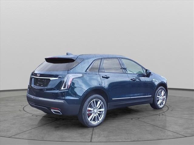 2025 Cadillac XT5 Sport