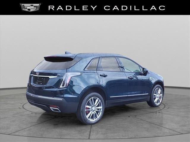 2025 Cadillac XT5 Sport