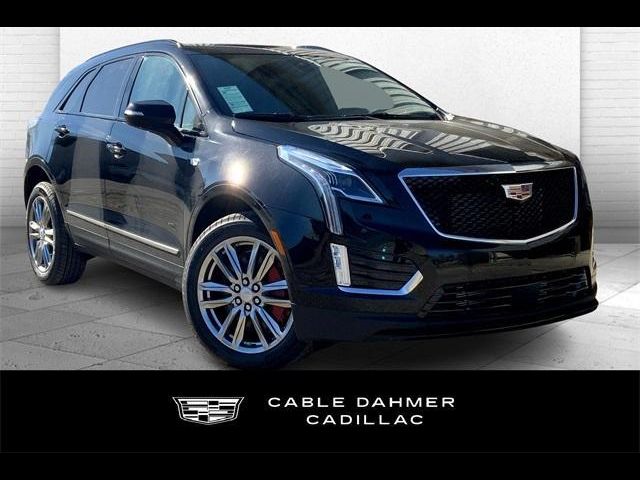 2025 Cadillac XT5 Sport