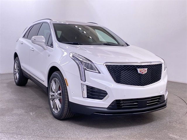 2025 Cadillac XT5 Sport