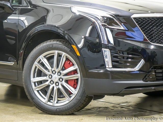 2025 Cadillac XT5 Sport