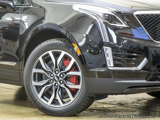 2025 Cadillac XT5 Sport