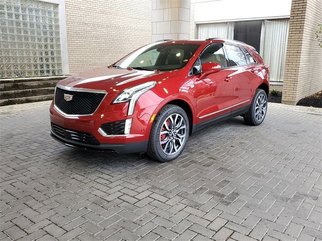 2025 Cadillac XT5 Sport