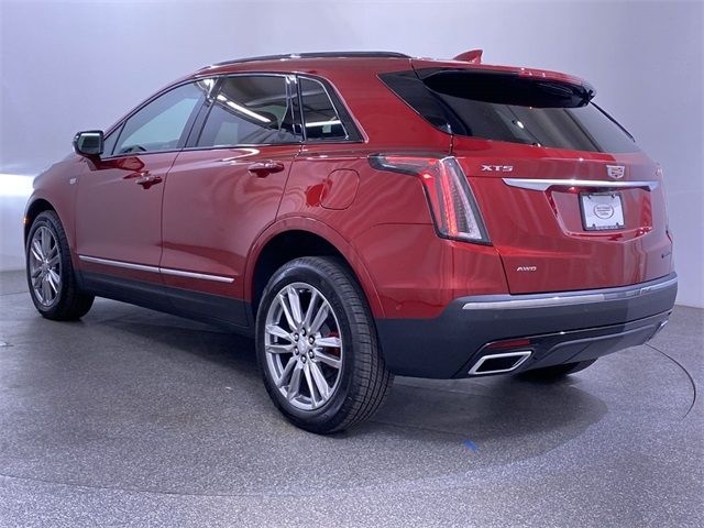 2025 Cadillac XT5 Sport