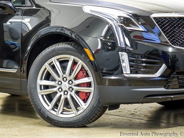 2025 Cadillac XT5 Sport