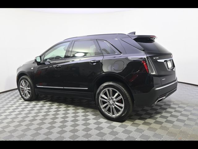 2025 Cadillac XT5 Sport