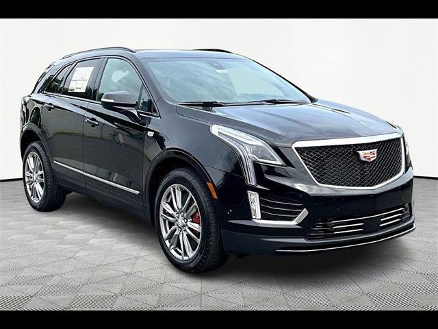 2025 Cadillac XT5 Sport