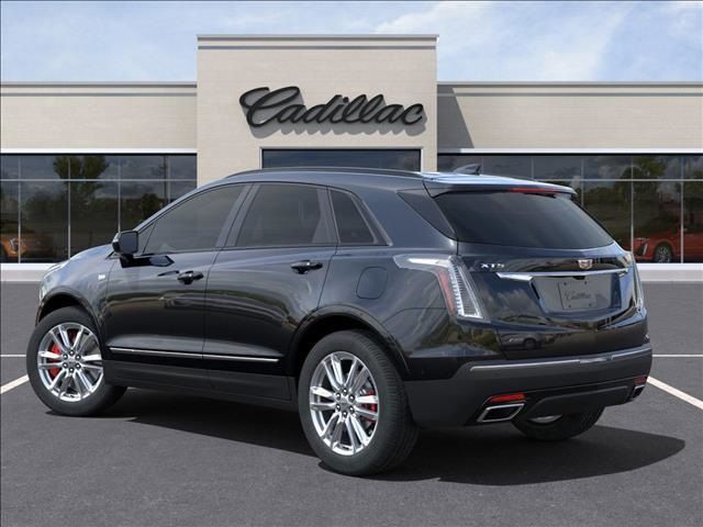 2025 Cadillac XT5 Sport