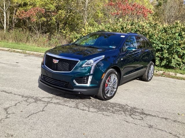 2025 Cadillac XT5 Sport