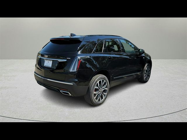 2025 Cadillac XT5 Sport