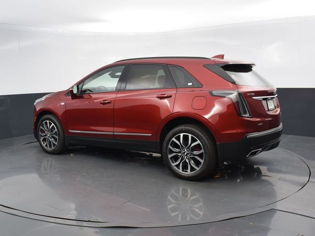 2025 Cadillac XT5 Sport